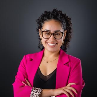 Dominique Headshot